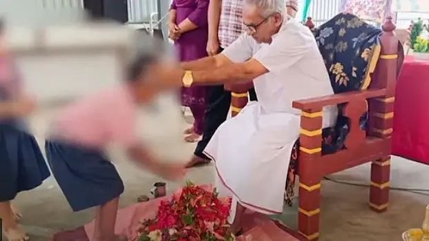 കാസര്‍കോടിന് പിന്നാലെ കണ്ണൂരിലും മാവേലിക്കരയിലും കാല്‍കഴുകല്‍, വിദ്യാര്‍ഥികളെ കൊണ്ട് പാദപൂജ ചെയ്യിച്ചു; കര്‍ശന നടപടിയെന്ന് വിദ്യാഭ്യാസ മന്ത്രി