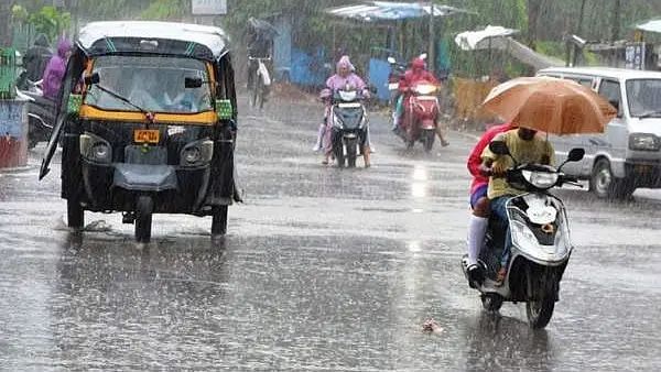 ഇന്നും പരക്കെ മഴ, കാറ്റ്; വടക്കൻ ജില്ലകളില്‍ ഓറഞ്ച് അലര്‍ട്ട്