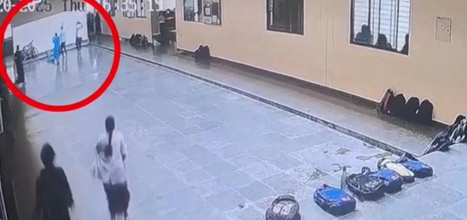 നഴ്സിംഗ് വിദ്യാര്‍ത്ഥിനി ഹോസ്റ്റല്‍ കെട്ടിടത്തിൻ്റെ നാലാം നിലയില്‍ നിന്ന് ചാടി ജീവനൊടുക്കി; സംഭവം ആന്ധ്രയില്‍