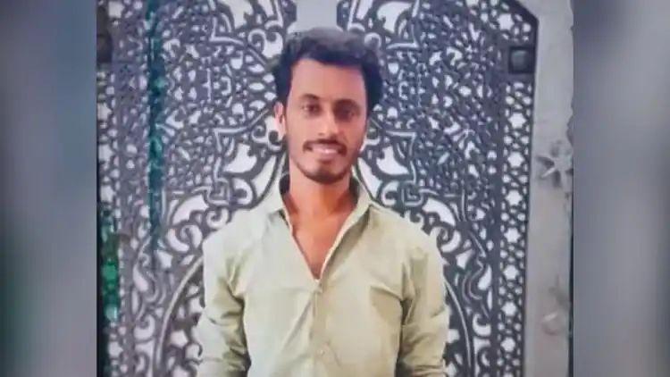 കൊച്ചിയില്‍ വാഹനത്തില്‍ യുവാവ് മരിച്ച നിലയില്‍ കണ്ടെത്തിയത് കൊലപാതകം; പെണ്‍സുഹൃത്തിന്റെ ഭര്‍ത്താവ് കസ്റ്റഡിയില്‍