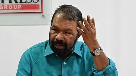 അല്‍പ വസ്ത്രം ധരിക്കാന്‍ പറഞ്ഞിട്ടില്ല; എതിര്‍പ്പ് ഭൂരിപക്ഷ വര്‍ഗീയതയ്ക്ക് വളംവെക്കും; സൂബ നൃത്തവുമായി മുന്നോട്ടെന്ന് വി ശിവന്‍കുട്ടി