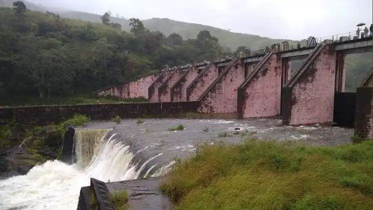 മുല്ലപ്പെരിയാര്‍ നാളെ തുറക്കും, തുറന്നുവിടുക സെക്കന്‍ഡില്‍ പരമാവധി 1000 ഘനയടി വെള്ളം, ജാഗ്രതാ നിര്‍ദേശം