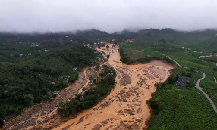 വയനാട് ഉരുള്‍പൊട്ടല്‍ അതിതീവ്ര ദുരന്തമായി പ്രഖ്യാപിച്ച്‌ കേന്ദ്രം