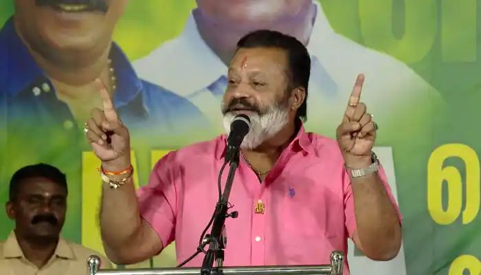 മന്ത്രി രാജനെ കെട്ടിപ്പിടിച്ച്‌ ഞെക്കിപ്പൊട്ടിച്ച്‌ അഭിനന്ദിക്കുന്നുവെന്ന് സുരേഷ് ഗോപി; 
