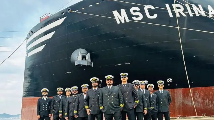ലോകത്തെ ഏറ്റവും വലിയ കണ്ടെയ്‌നര്‍ കപ്പല്‍ വിഴിഞ്ഞത്തേക്ക്, ക്യാപ്റ്റനായി മലയാളിയും