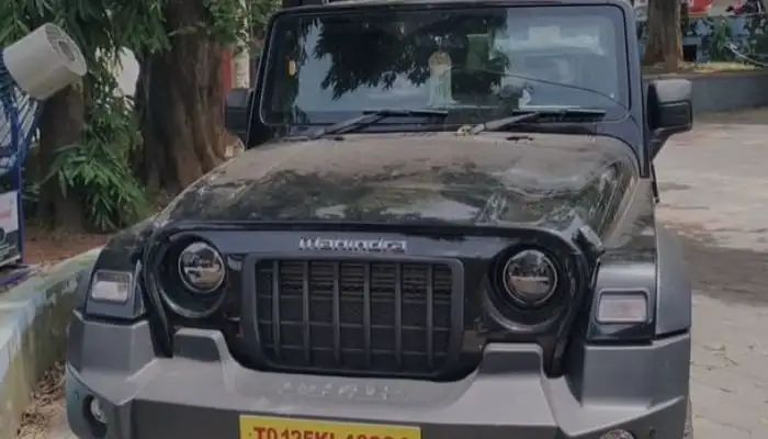 ആഢംബര ജീപ്പിന് കൈകാട്ടി നിര്‍ത്തിച്ച്‌ പൊലീസ്; പുറത്തിറങ്ങിയ യുവാവിൻ്റെ അരയില്‍ ഒളിപ്പിച്ച നിലയില്‍ മെത്താഫിറ്റമിനും കഞ്ചാവും