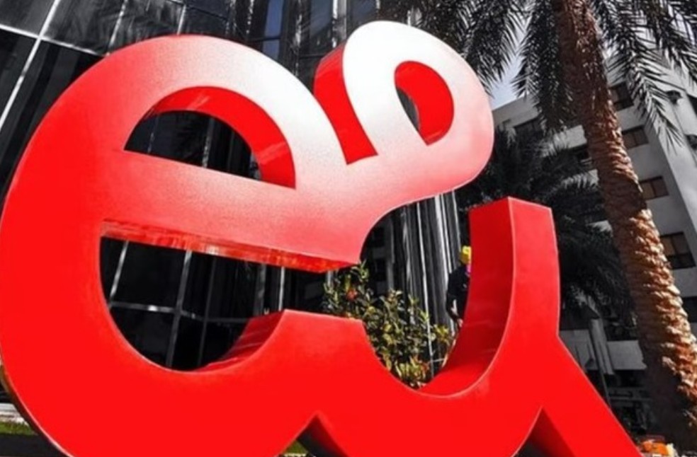 Telecom Giant e& Offers 5GB Free Data for Every Goal UAE Scores Against Qatar