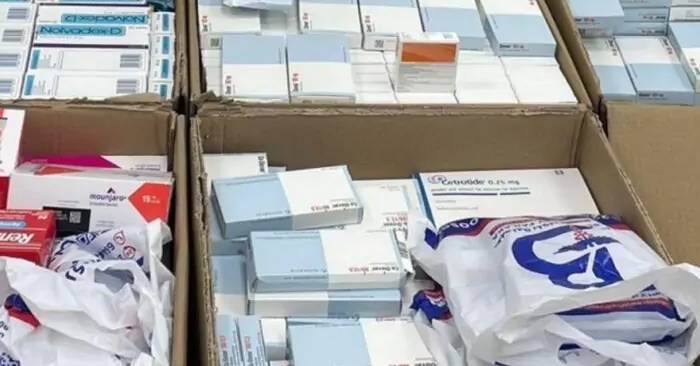 Kuwait Customs Stops Smuggling of Large Medicine Shipment at Abdali Border