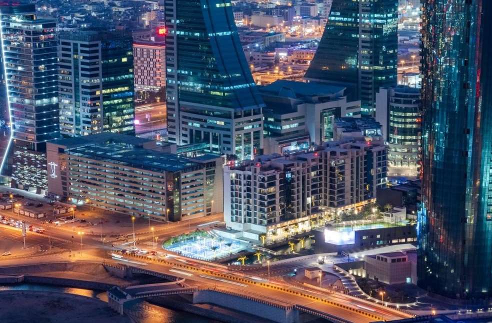 Bahrain Expands Taxi Sector Localization, Impacting Expatriate Workers