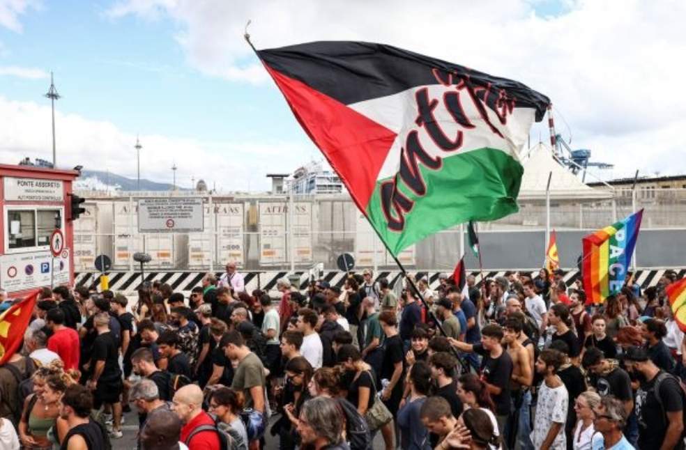 Widespread Strikes and Protests Grip Italy to Demand Palestine Recognition