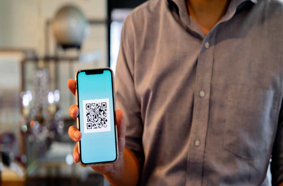 Sharjah Police Use Experimental QR Codes to Warn Public About Scanning Risks