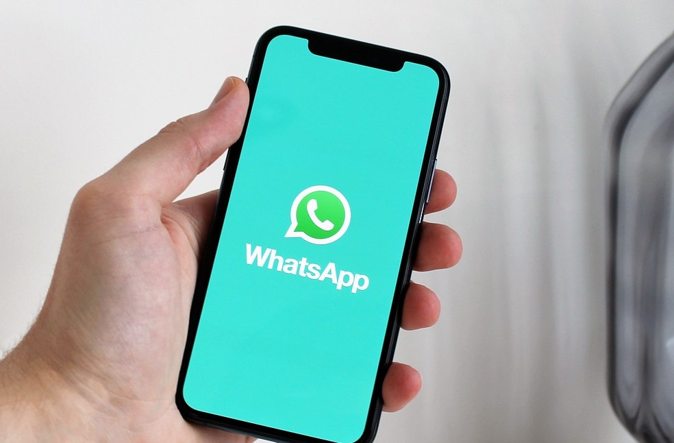 WhatsApp spyware attack exploits Apple flaws in targeted campaign