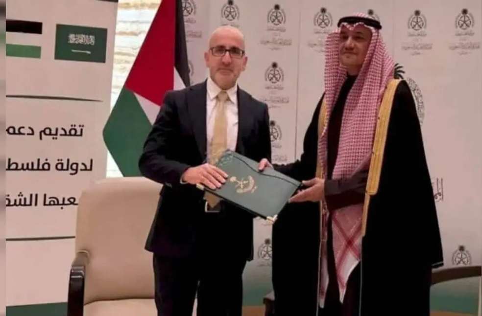  Saudi Arabia Transfers $90 Million to Palestinian Authority Amid Economic Crisis